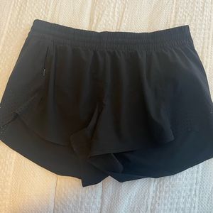 Athleta Hustle 3” Shorts